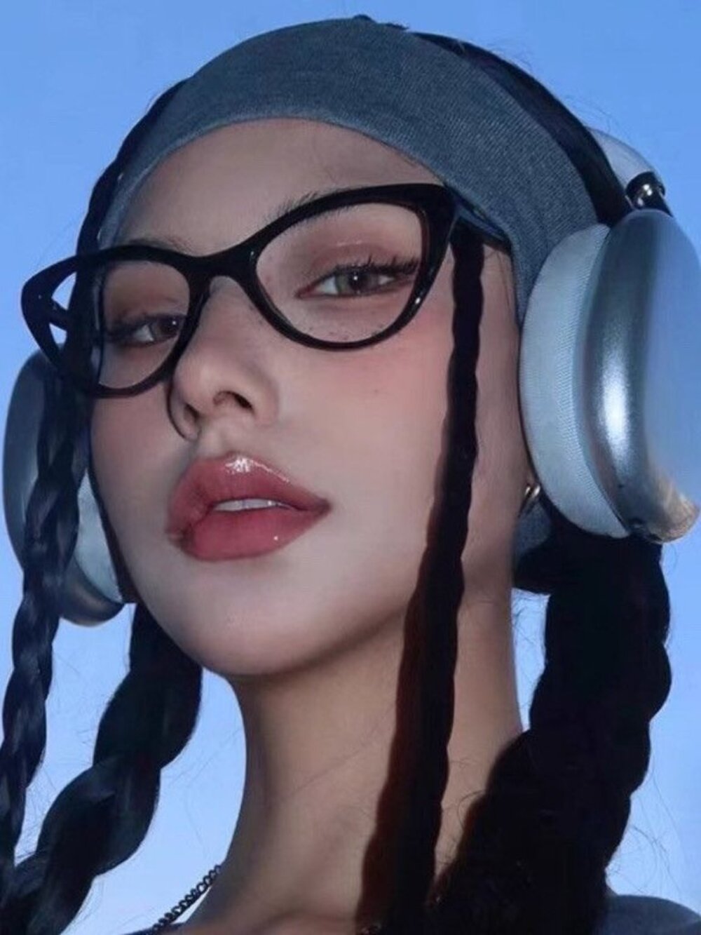 Cat-Eye Black-Frame Glasses (Lensless)